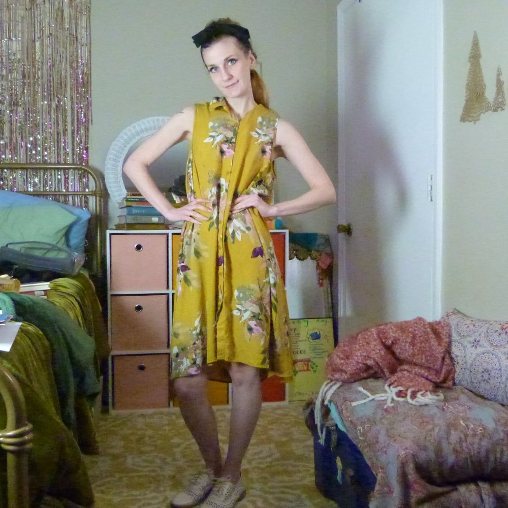 Yellow Floral Collared Sleeveless Dress